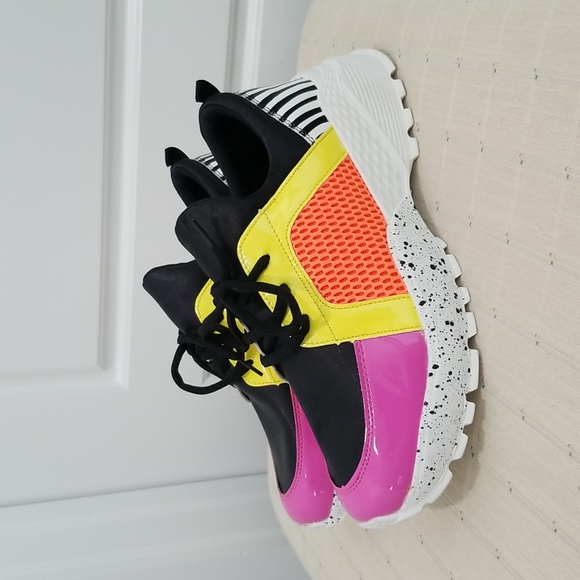 Yoki Chunky Platform Sneakers - Zebra Print - Picture 3 of 8